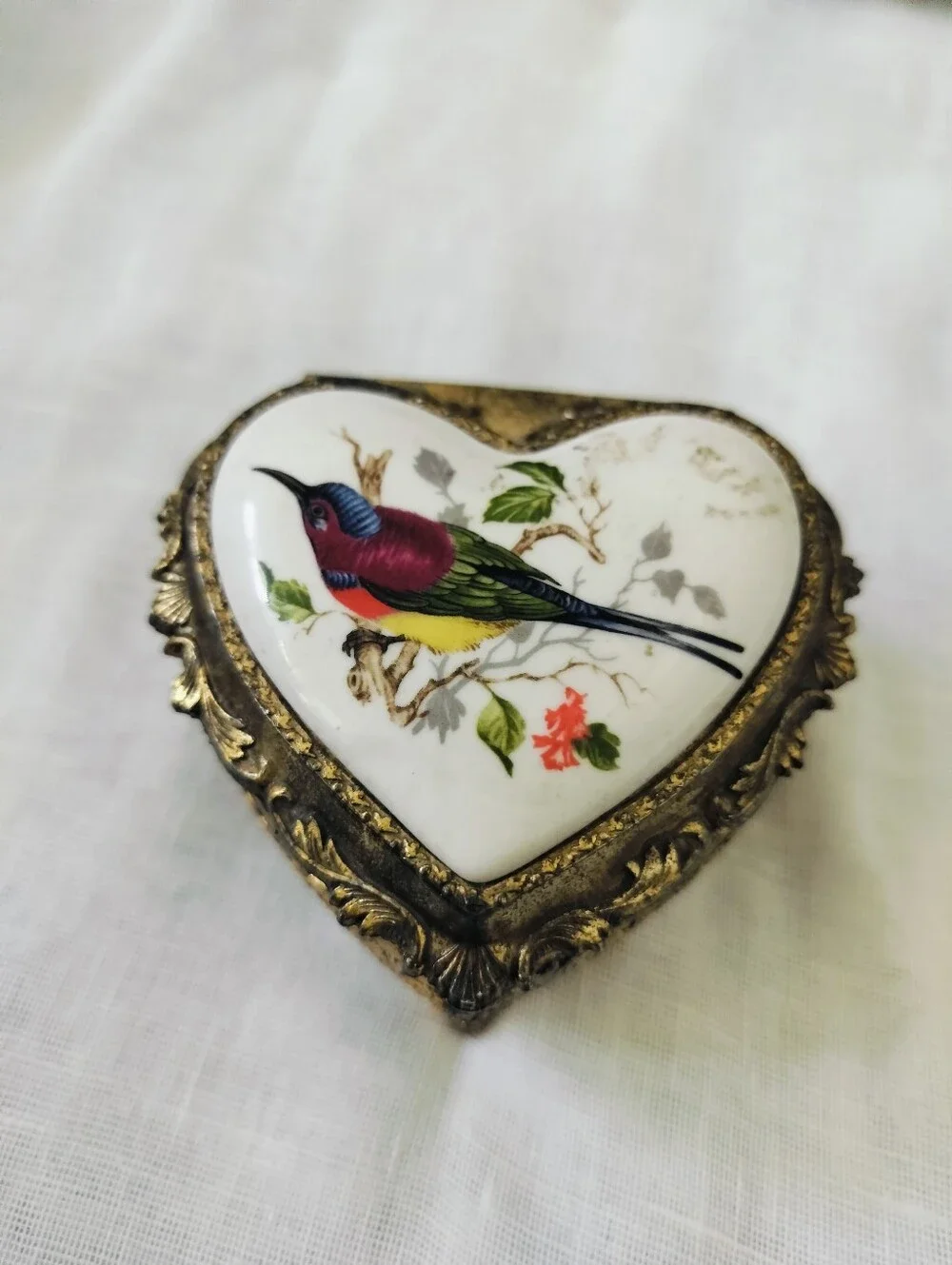 Vintage Heart Shaped Trinket Jewelry Music Box Ornate Metal Bird Japan